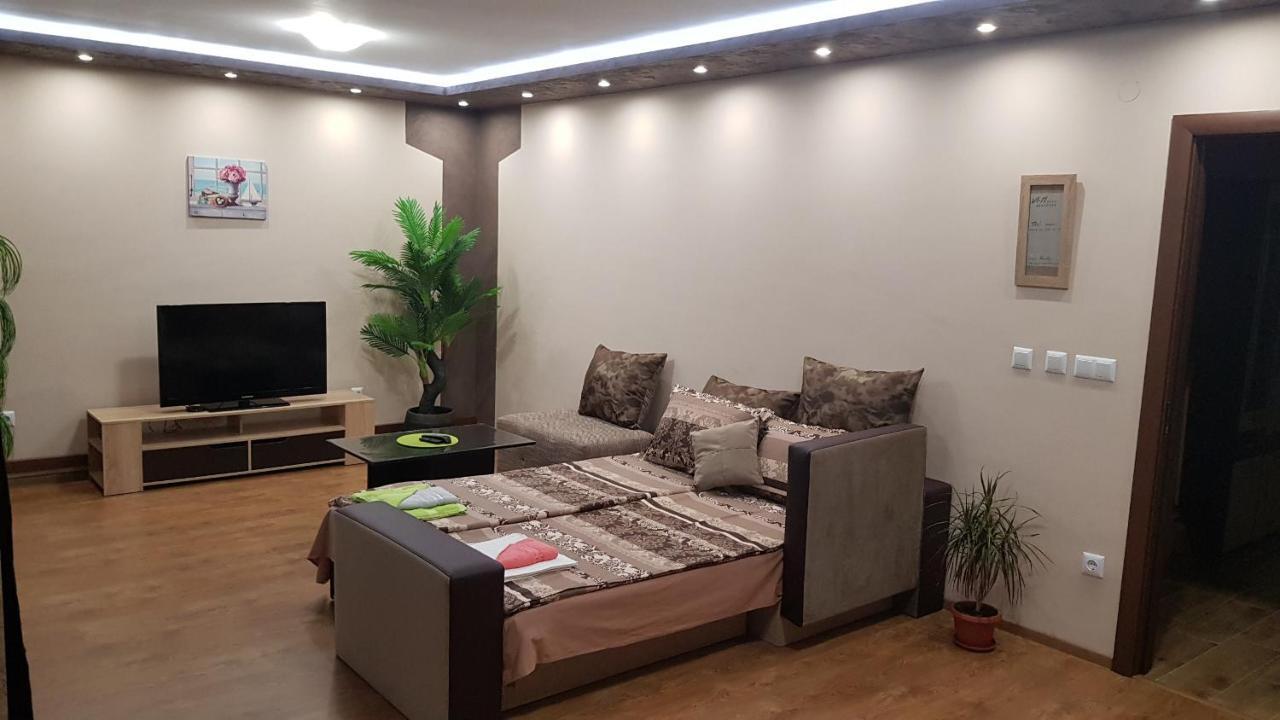 Studio Kamelia Kazanlak Ngoại thất bức ảnh